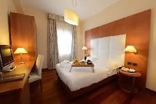 Guglielmo 4* קטנזארו