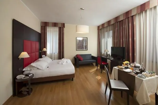 古列尔莫酒店 酒店 4*